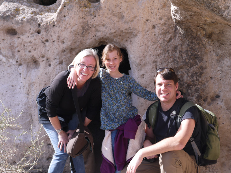 Exploring Native American cave dwellings